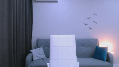 Christina online show from October 23, 3:02 pm