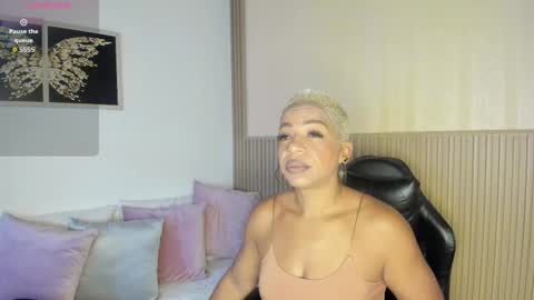 Summer online show from October 1, 11:20 am