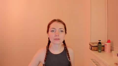 Summer Preston online show from April 15, 11:27 pm