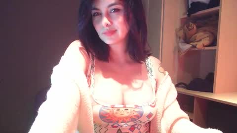 Snapshot of summerprints chatting on October 27, 6:52 pm Summer online show from October 27, 6:52 pm