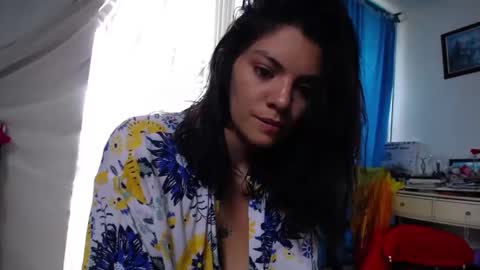 moon1 online show from September 17, 5:27 pm