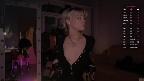 Miss Nelly online show from May 14, 7:23 pm