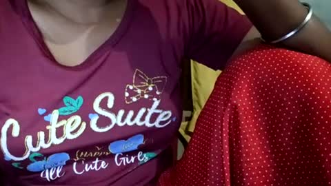sunali_jain03 online show from July 15, 11:15 am