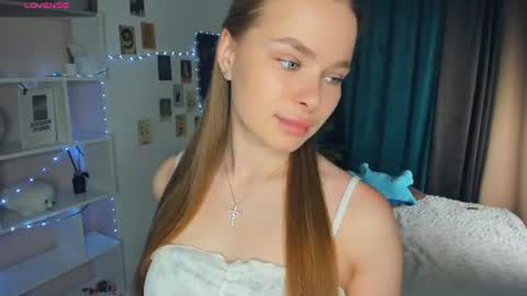 Jenny online show from June 26, 7:25 am
