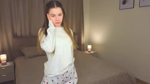 Angella online show from January 16, 5:27 am