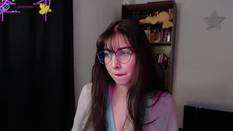  violetta  online show from November 18, 5:05 pm