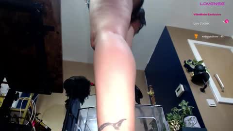 Sunni Knight online show from October 17, 1:42 am