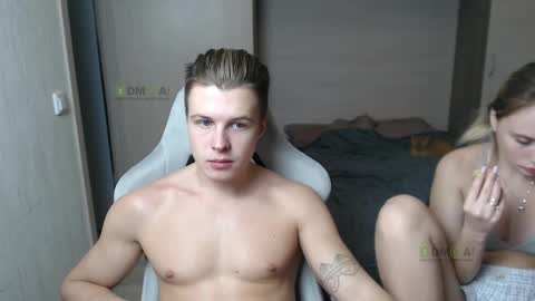 Snapshot of sunny1girl chatting on February 12, 7:02 pm Alice and Sergey online show from February 12, 7:02 pm