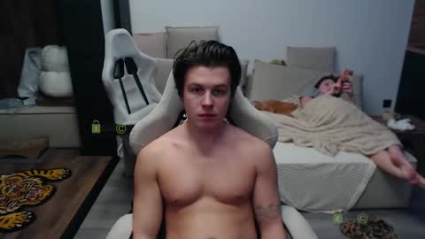 Alice and Sergey online show from January 5, 5:27 pm