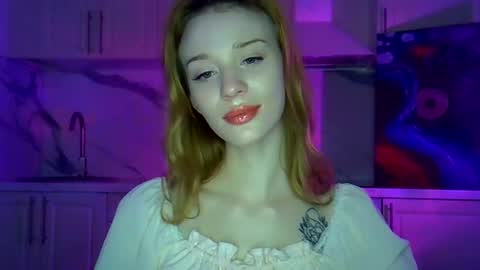 sunny__fox online show from February 21, 6:26 pm