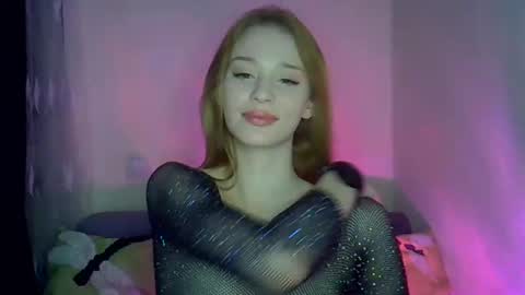 sunny__fox online show from March 7, 9:06 pm