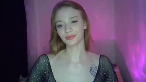 sunny__fox online show from March 8, 12:11 am