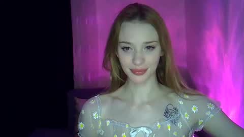 sunny__fox online show from March 6, 12:54 am