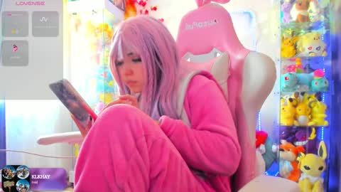     RAVENCLAU GIRL  online show from January 22, 5:17 pm