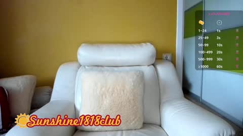 Snapshot of sunshine1818club chatting on February 22, 6:17 am Angela Sunshine1818club online show from February 22, 6:17 am