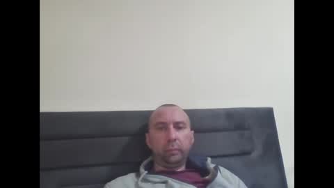 super42835015 online show from April 30, 4:56 pm