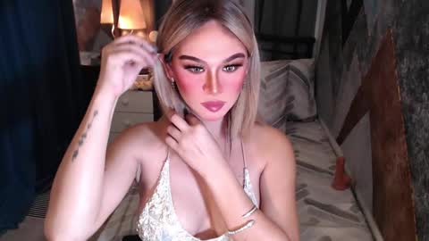 CARMINA online show from March 13, 1:42 am