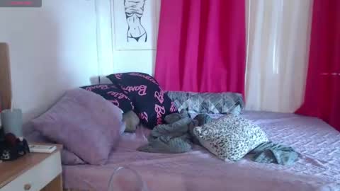 Im val online show from November 12, 5:10 am