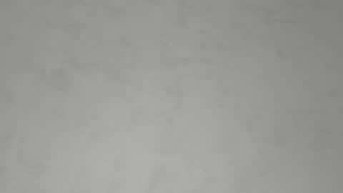 Una online show from June 23, 10:49 pm