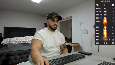 supermanboyxxl online show from March 27, 7:25 am