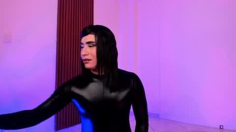 llllSupra llll online show from January 24, 6:25 pm