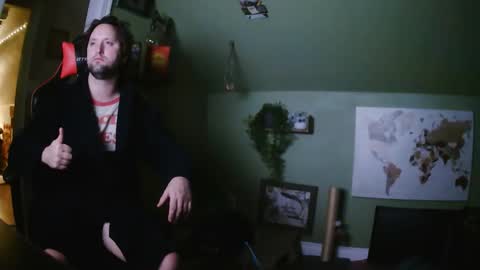 surferdude_here online show from November 4, 8:26 am