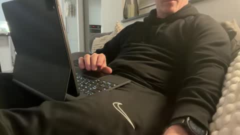 surfstar81 online show from January 12, 7:21 pm