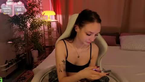 Annie online show from July 19, 2:36 am