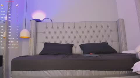 susan_vega_ online show from November 14, 10:11 pm