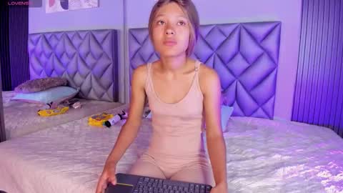 susana_sanchezz online show from February 12, 12:09 pm