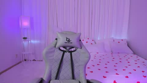 Susan online show from October 22, 3:10 am