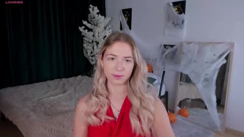 Susan online show from October 29, 3:52 am