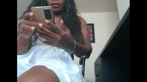SUSAN online show from August 1, 2:51 pm