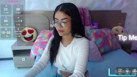 Susan online show from February 24, 2:37 pm
