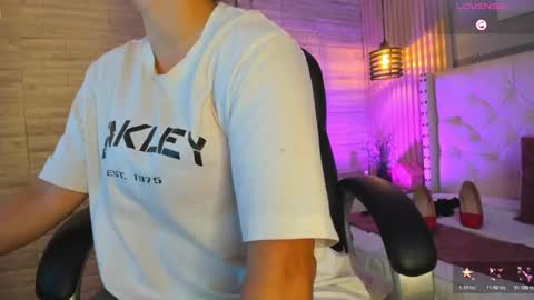   online show from March 16, 11:58 am