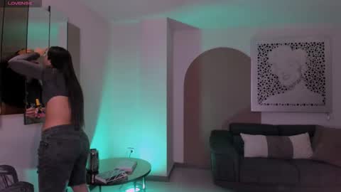 Sussy Bell online show from November 7, 8:33 pm