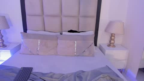 sussyfoxx_ online show from March 9, 8:24 pm