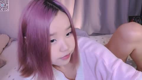 Sua online show from May 13, 4:27 pm
