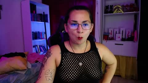 Susan   .. oo .. Independent Model online show from December 19, 9:16 pm