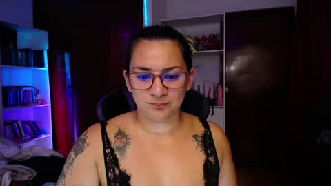 Susan   .. oo .. Independent Model online show from January 31, 10:10 pm