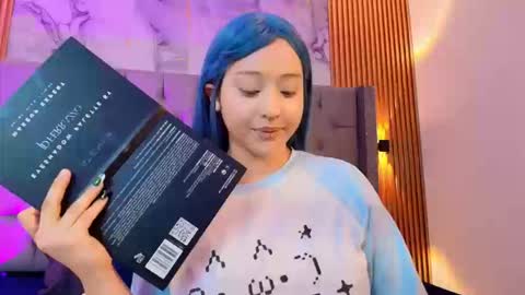 suxan_white online show from March 25, 1:07 pm