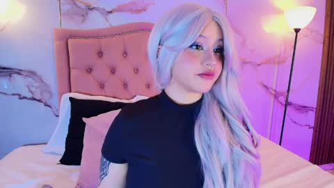 suxan_white online show from May 25, 8:48 pm