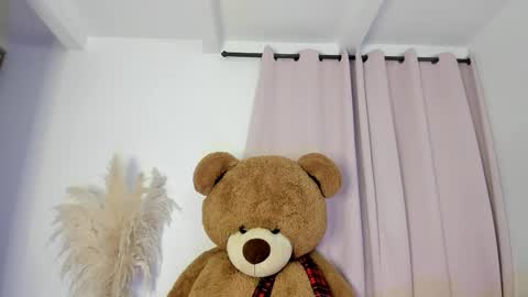 suzan__cooper2 online show from October 15, 2:26 am