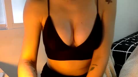 The real sugar baby   Suzy Summer   online show from February 28, 12:31 pm