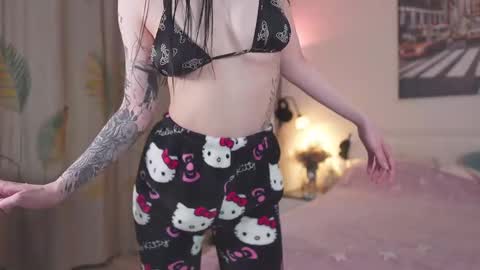 Sasha online show from February 21, 9:40 pm