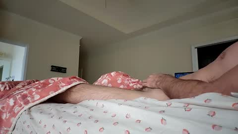 Swals online show from February 3, 2:24 pm