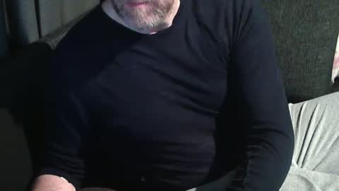 ArnSwart online show from December 4, 5:49 pm