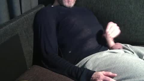 ArnSwart online show from December 4, 8:56 pm