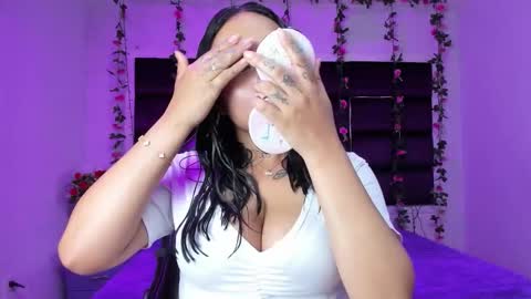 sweet ana  online show from February 8, 2:37 am