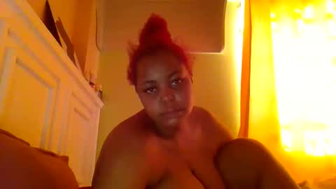 Snapshot of sweet52537 chatting on September 14, 4:15 am sweet52537 online show from September 14, 4:15 am